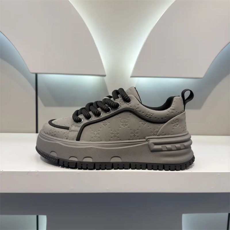Simple and versatile dirt-resistant sports and casual shoes Running shoes and sports shoes for men sneakers