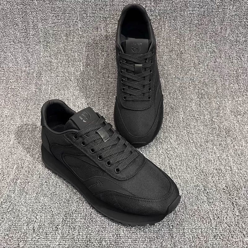 Versatile lightweight soft-soled wear-resistant casual shoes Running shoes and sports shoes for men sneakers