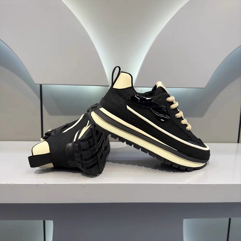 Summer mesh lightweight heightening casual sneakers Running shoes and sports shoes for men