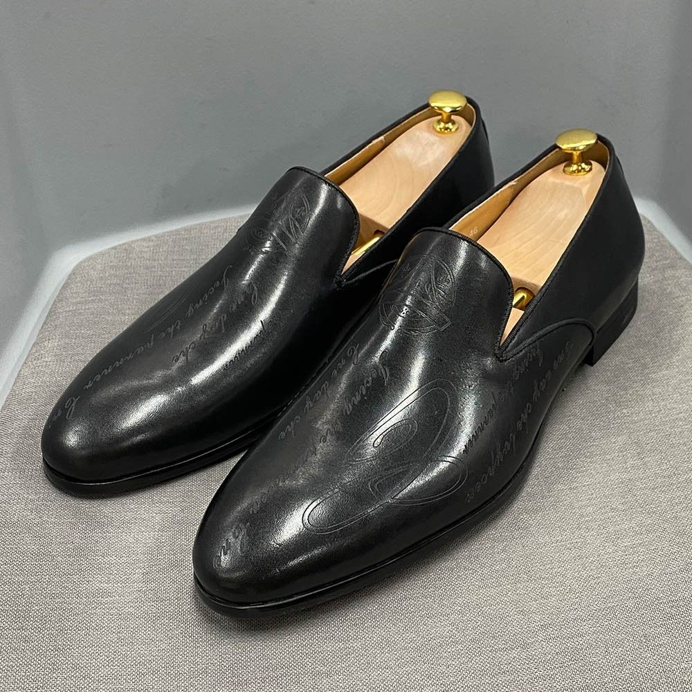 Fashion business leather carving loafers