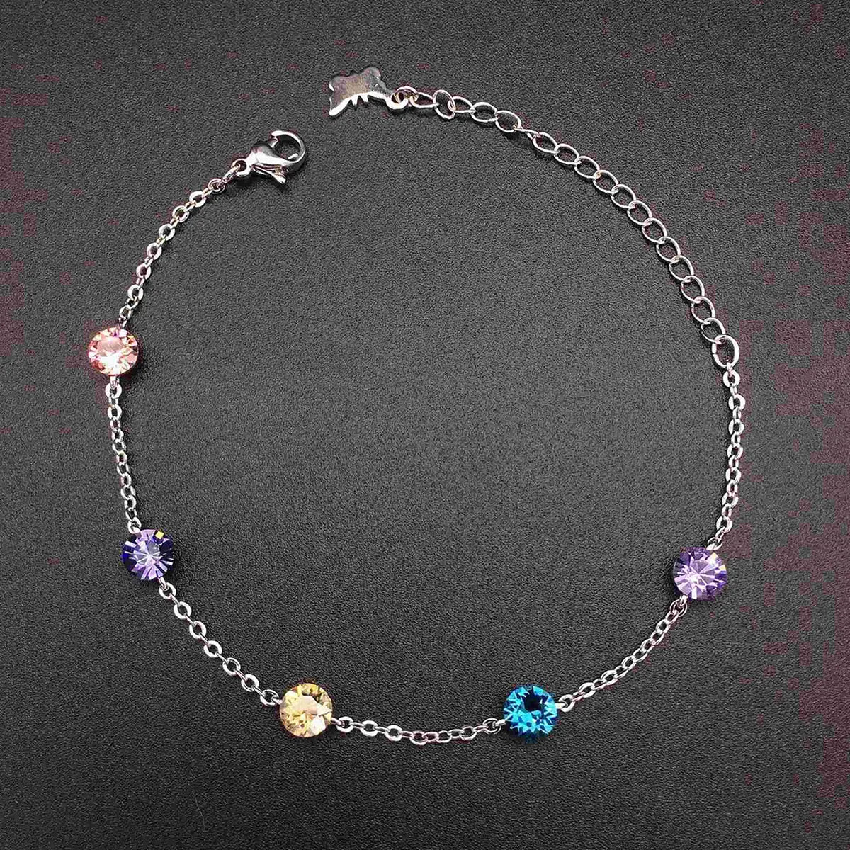 Bracelet minimaliste luxueux en cristal autrichien coloré