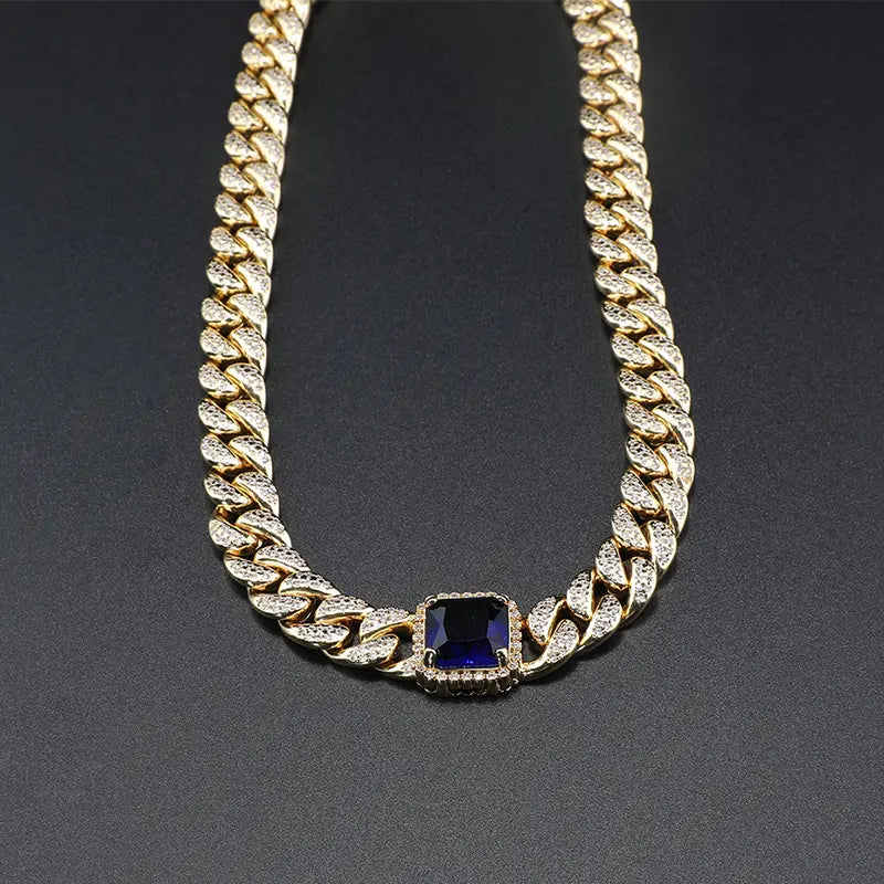 Parure Collier, Bracelet et Boucles d'Oreilles Maillons Cubains de Luxe en Or 18K pour Soirées de Gala