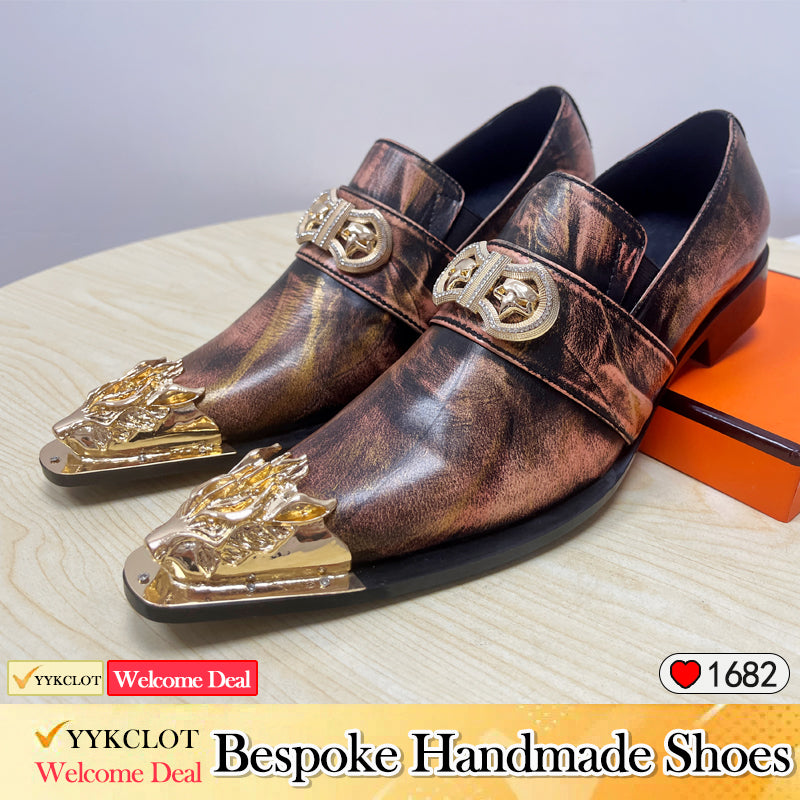 Braune Retro-Lacklederschuhe mit spitzer Spitze