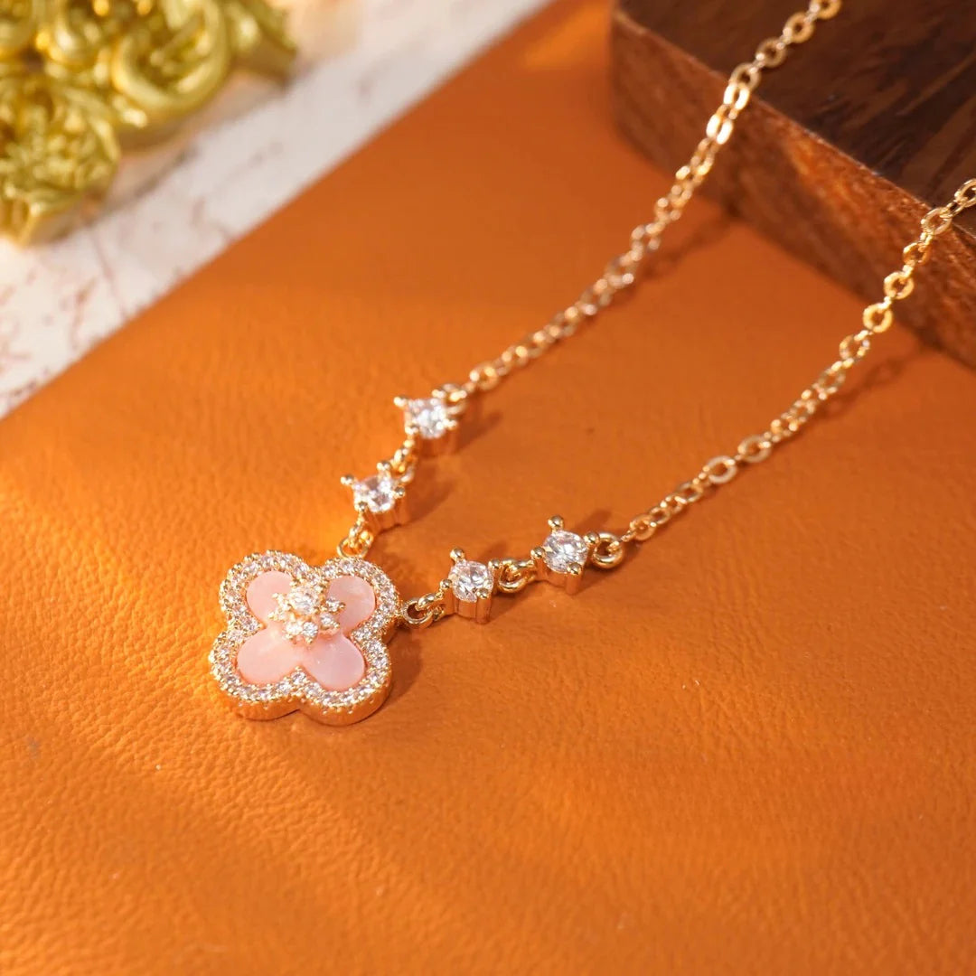 Sakura Cleef Bracelet