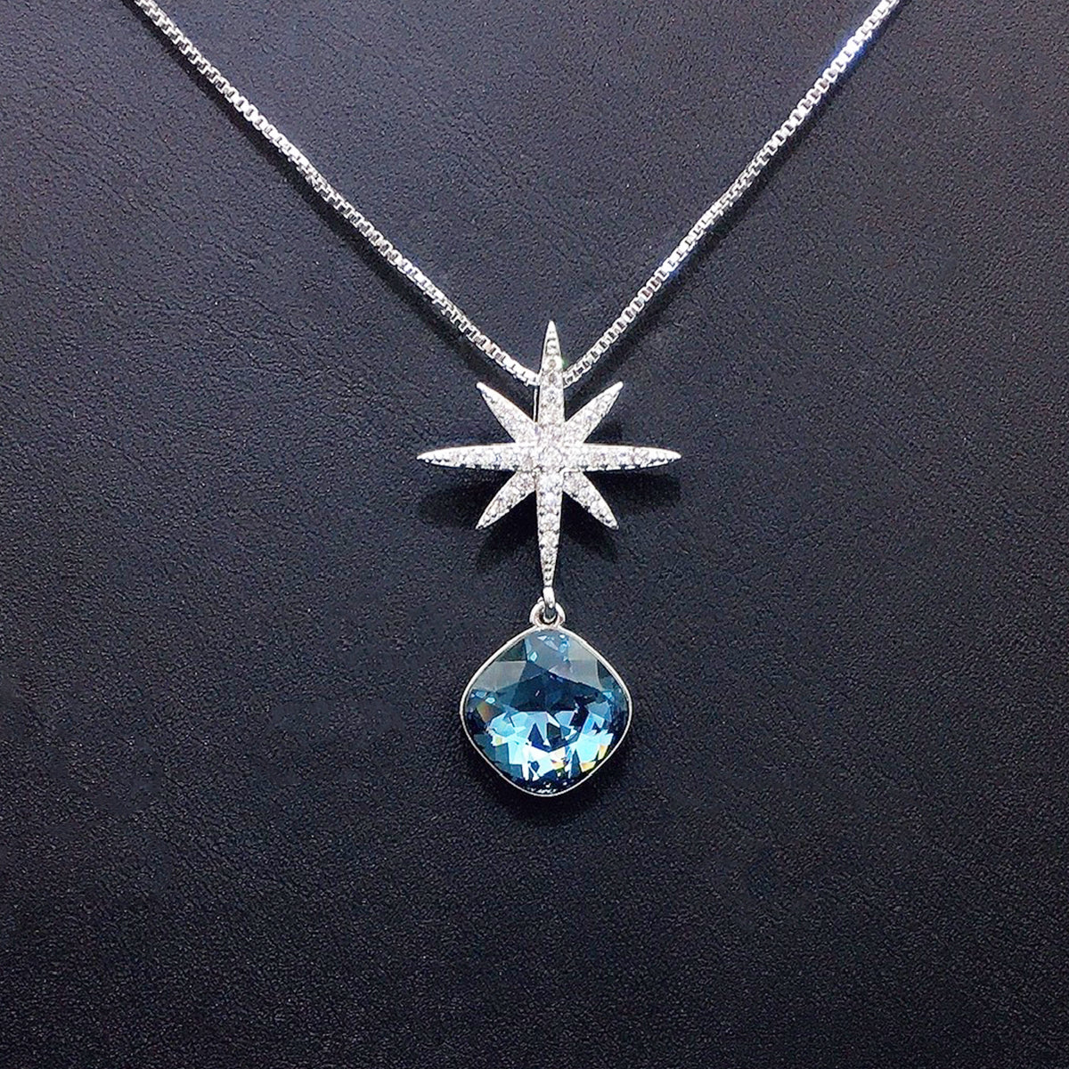 Fashionable hexagonal star geometric crystal pendant