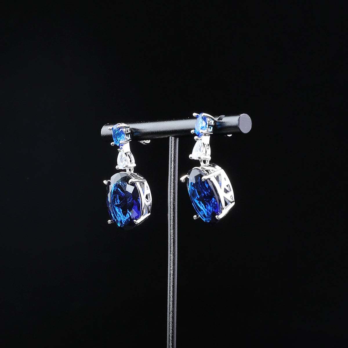 Fashionable Ocean Heart Full Diamond Necklace