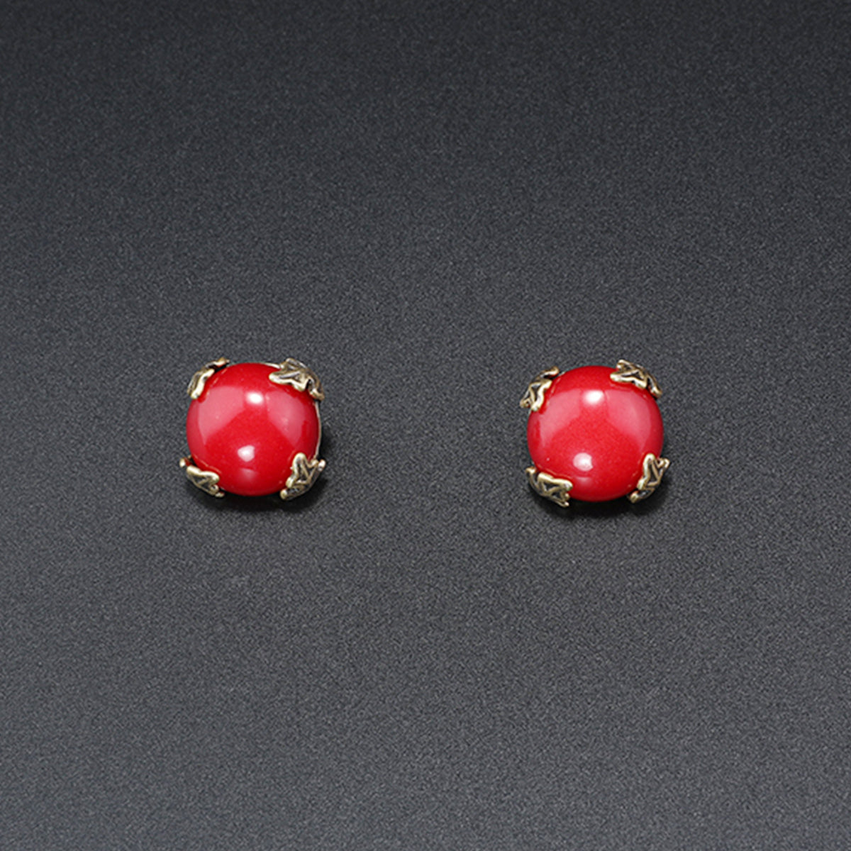 Fashionable gold-plated red agate necklace