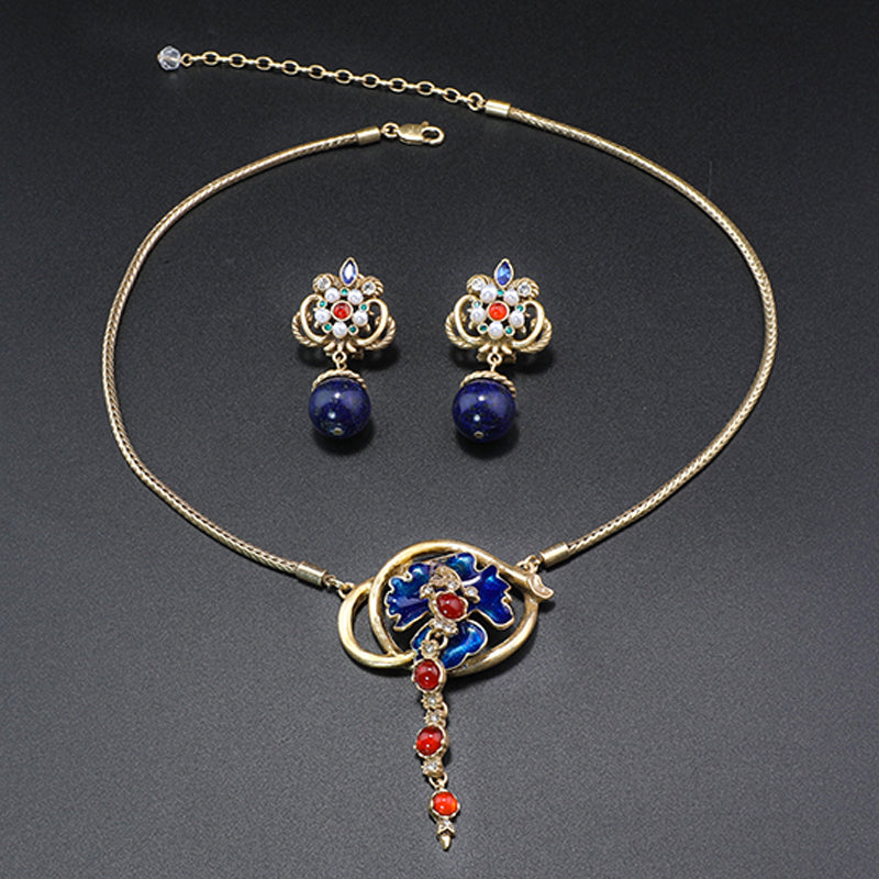 Fashionable retro lotus leaf pendant series