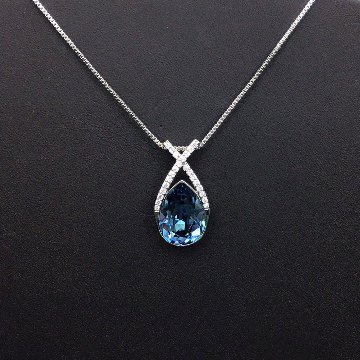 Classic droplet shaped crystal personalized necklace