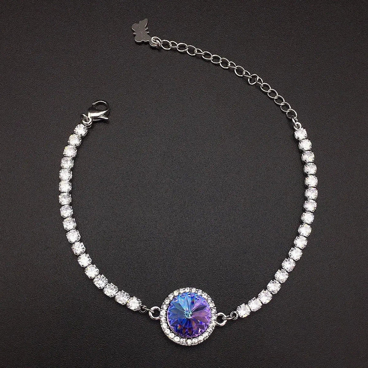 Bracelet haut de gamme rond incrusté de cristaux et de diamants
