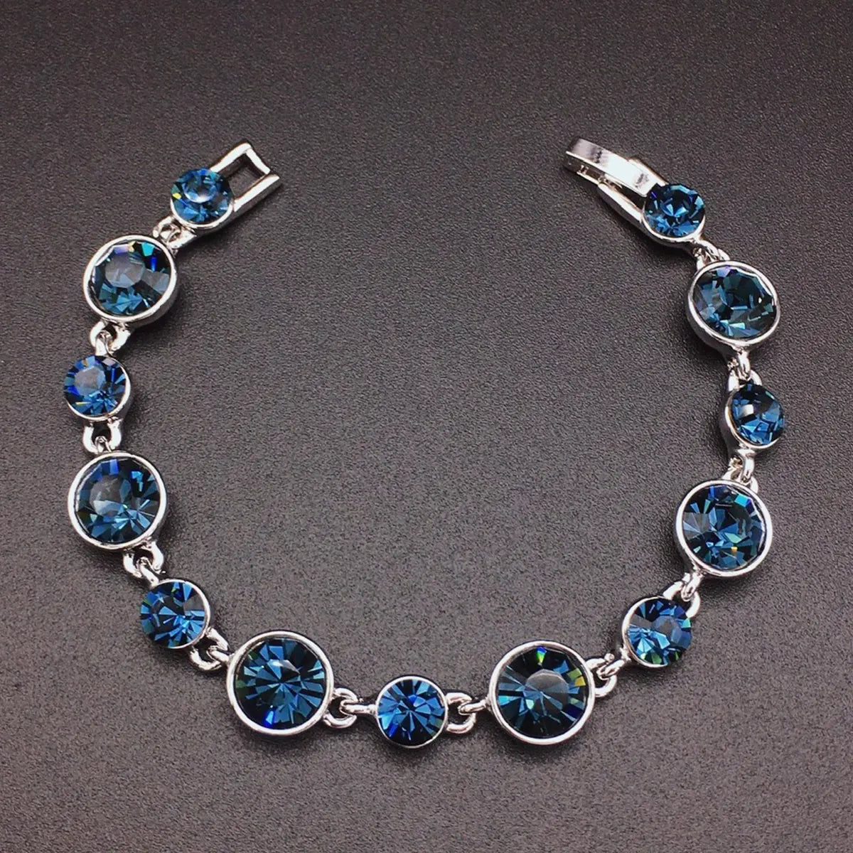 Bracelet de luxe autrichien en cristal rond