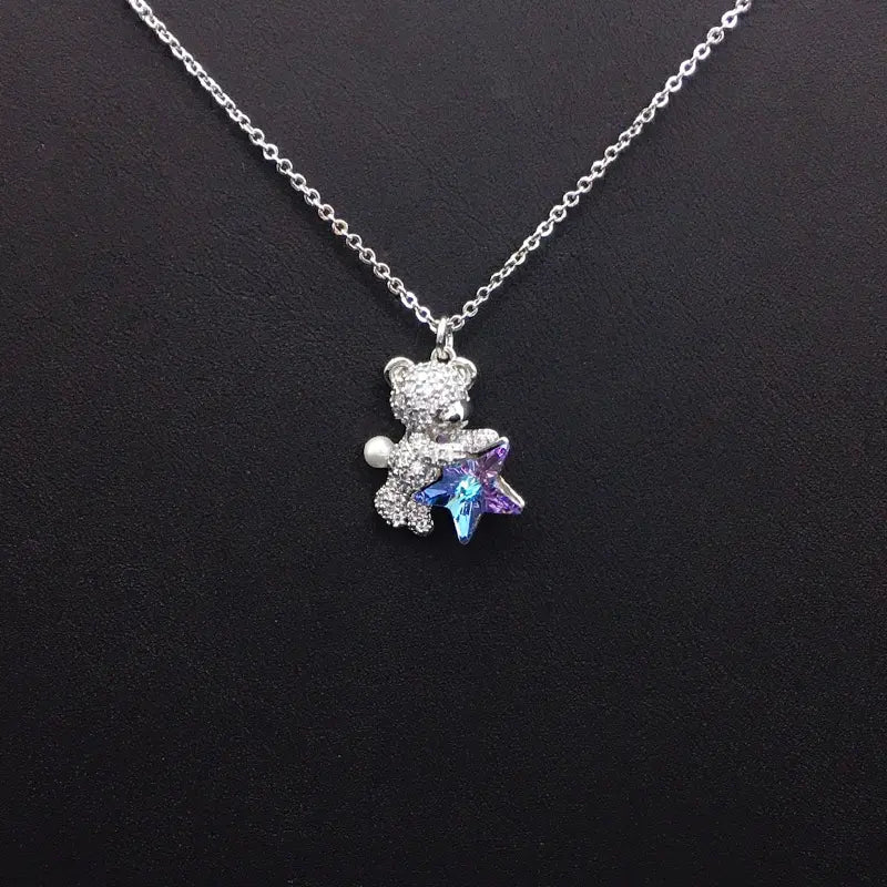 Collier Ours en Peluche Doré avec Cristal Étoile Bleue et Perle – Une Idée Cadeau Attentionnée