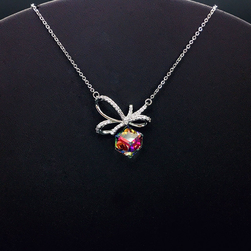 Chic Gold Necklace with Blue Crystal Bow for Daily Sophistication