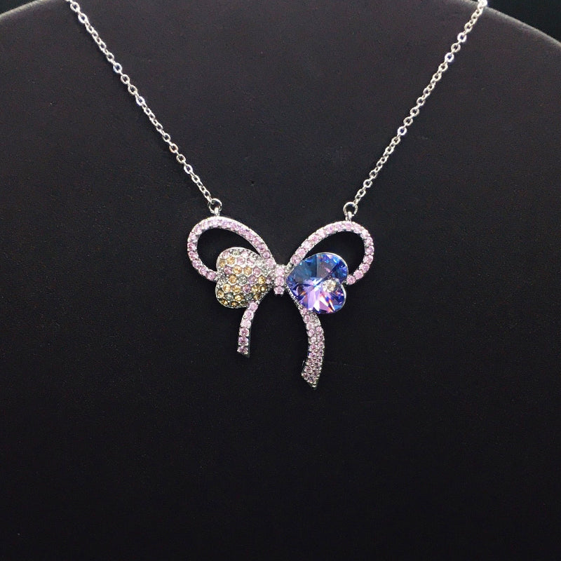 Glamorous Blue Crystal Bow Pendant Necklace for Evening Events