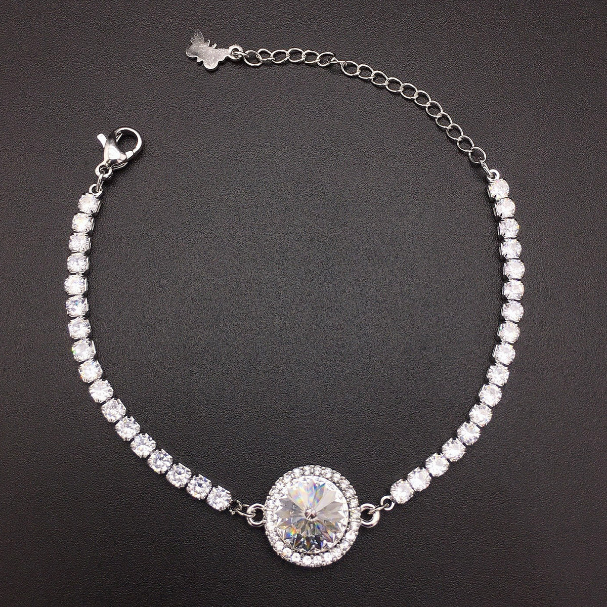 High end round crystal studded diamond bracelet