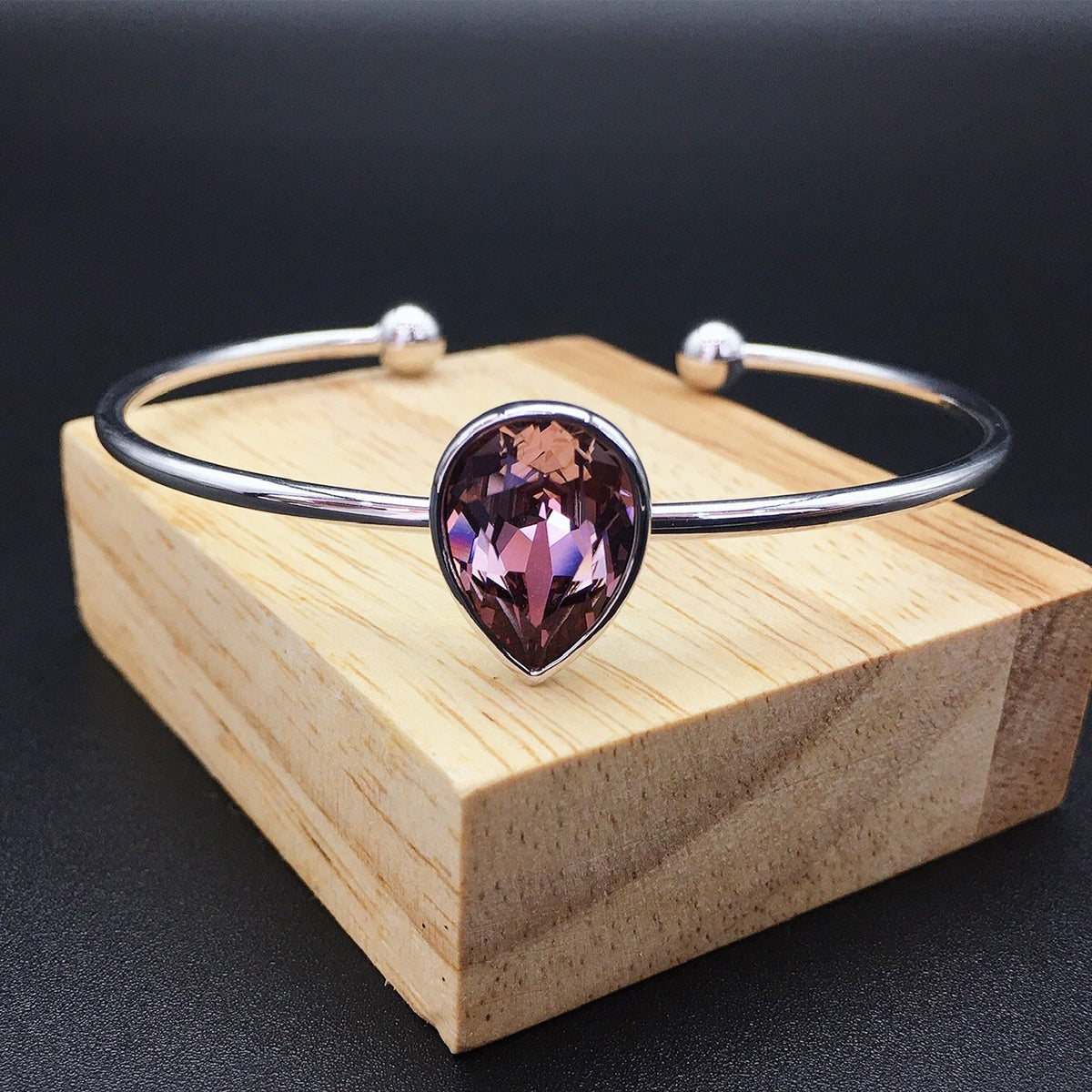 High end waterdrop shaped Austrian crystal open bracelet