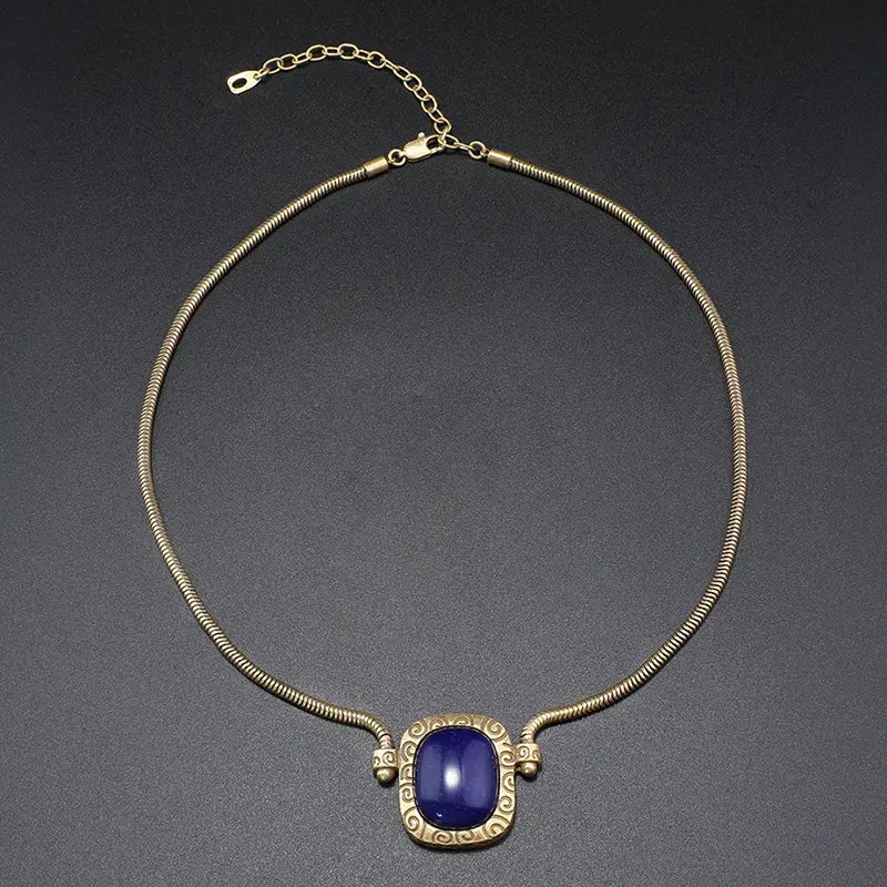 Parure de bijoux chic en or avec pièce maîtresse en lapis-lazuli pour une sophistication quotidienne
