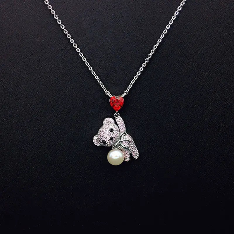Collier Ours en Peluche Scintillant avec Cristal Cœur Bleu et Perle pour Rendez-vous Romantiques