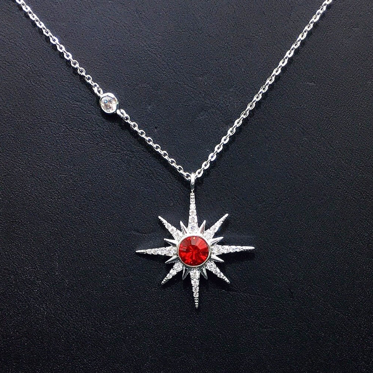 Fashion Star Sparkling Crystal Pendant