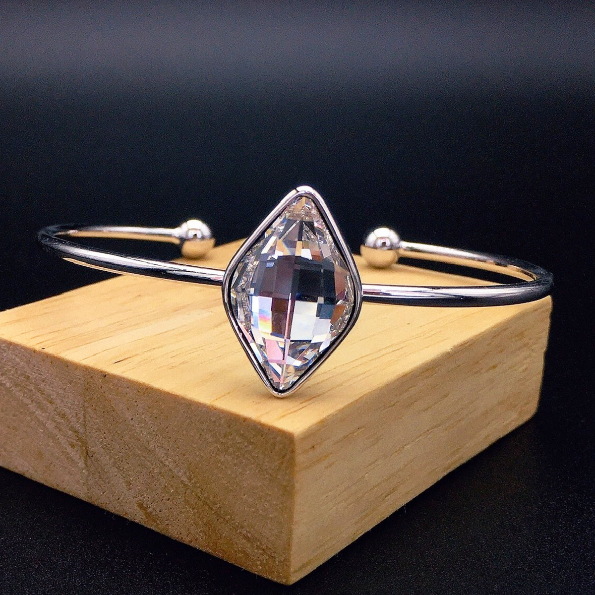 Luxurious Geometry Austrian Crystal Open Bracelet