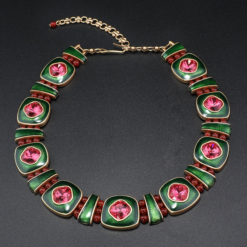Glamorous Green - Enameled Jewelry Set with Pink Gemstones for Evening Events