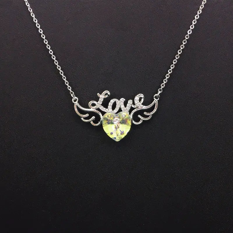 Collier Ailes Cœur Scintillant Cristal Bleu pour Rendez-vous Romantiques