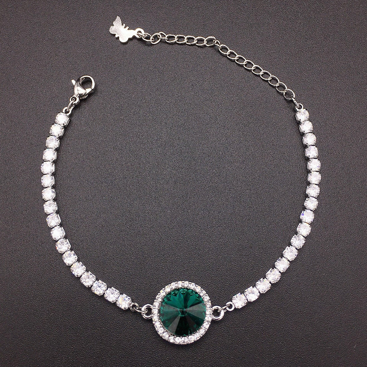 High end round crystal studded diamond bracelet