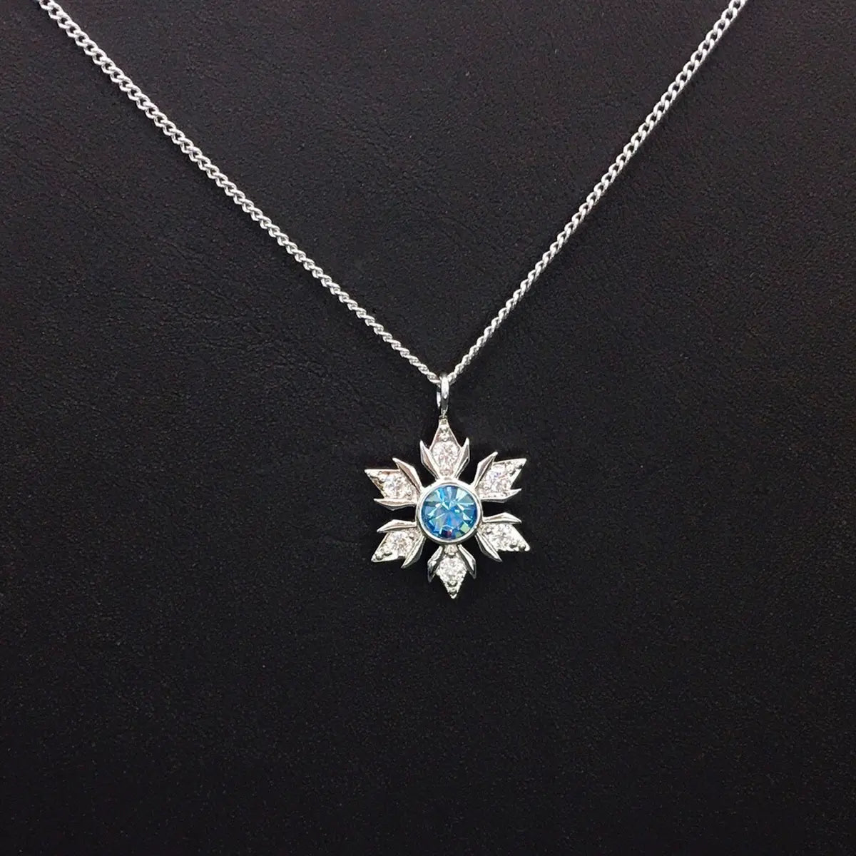 Pendentif Étoile Cristal Flocon de Neige Classique