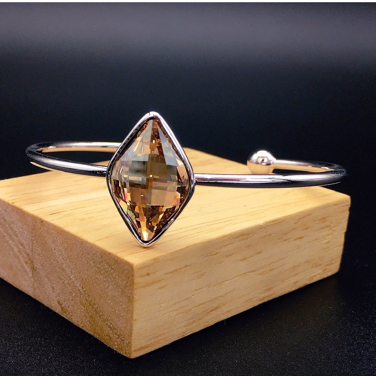 Luxurious Geometry Austrian Crystal Open Bracelet