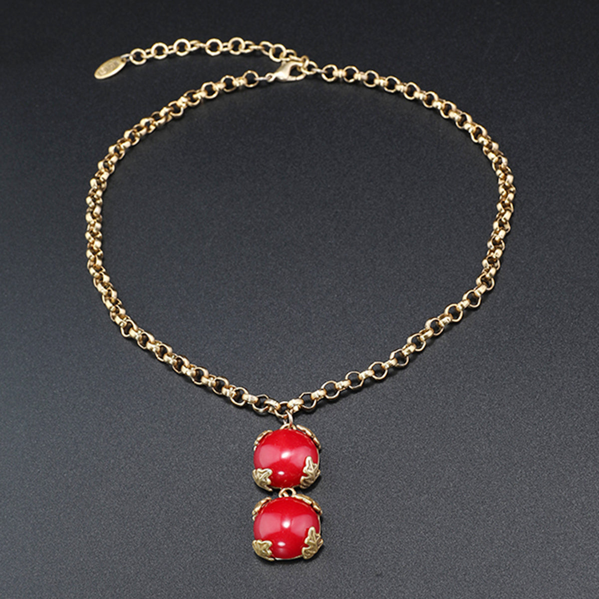 Fashionable gold-plated red agate necklace