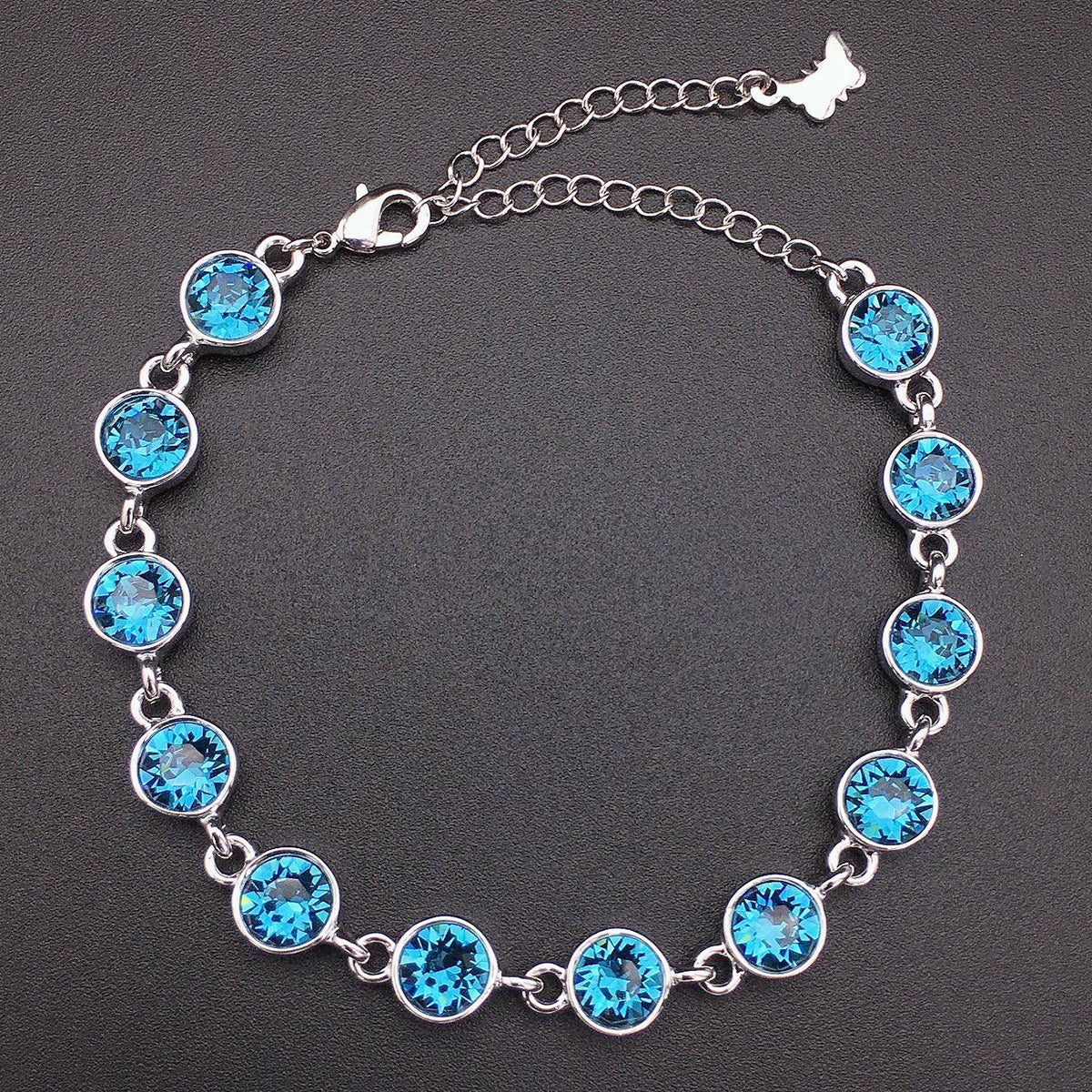 Luxurious Austrian Emerald Crystal Bracelet