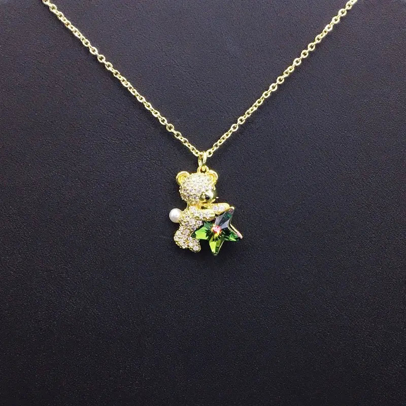Collier Ours en Peluche Doré avec Cristal Étoile Bleue et Perle – Une Idée Cadeau Attentionnée