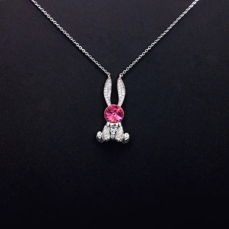 Collier mignon lapin en cristal bleu avec strass étincelants pour un chic au quotidien