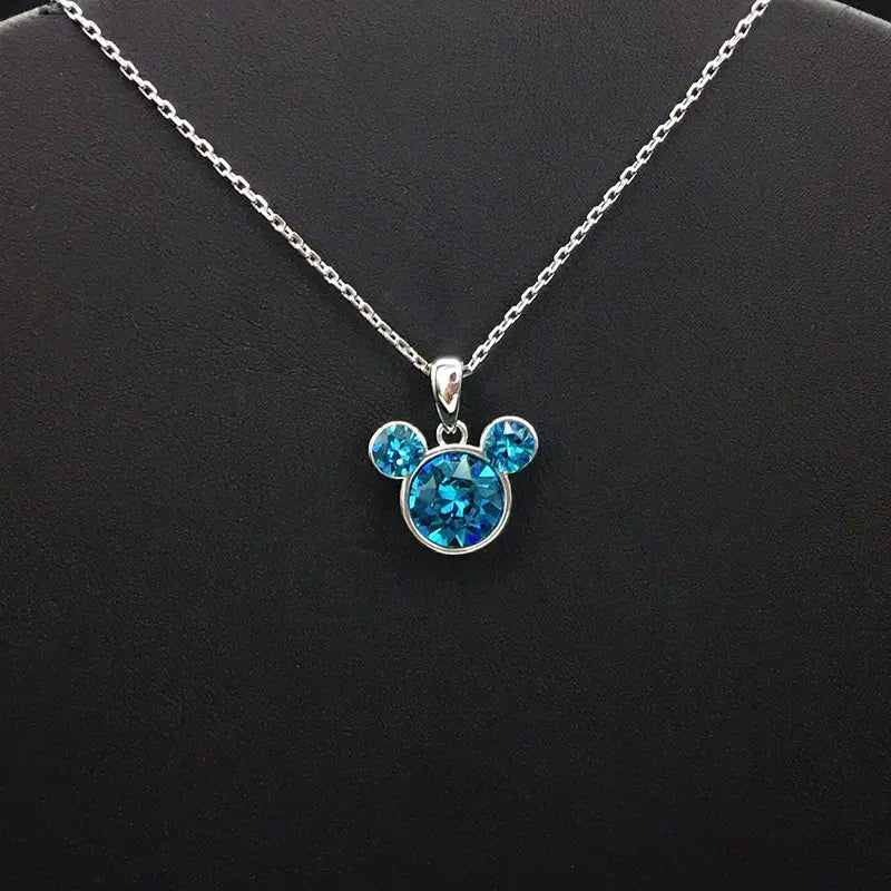 Bijou animal scintillant en cristal argenté et bleu pour occasions spéciales