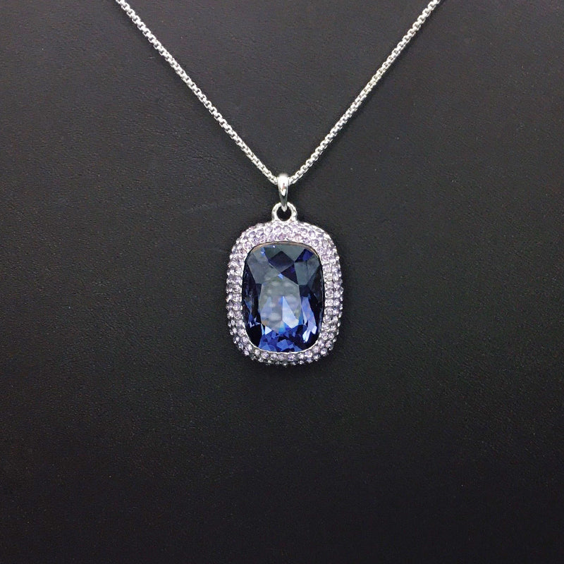 Trendy Aurora Borealis Rectangle Crystal Necklace for Casual Outings & Night Outs