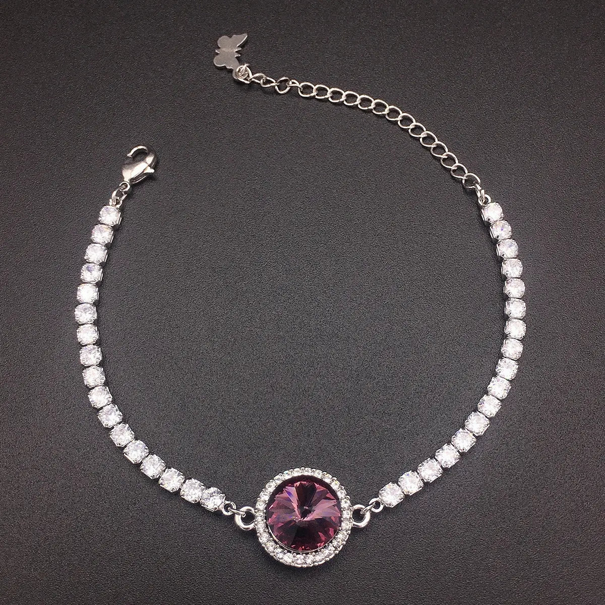 Bracelet haut de gamme rond incrusté de cristaux et de diamants