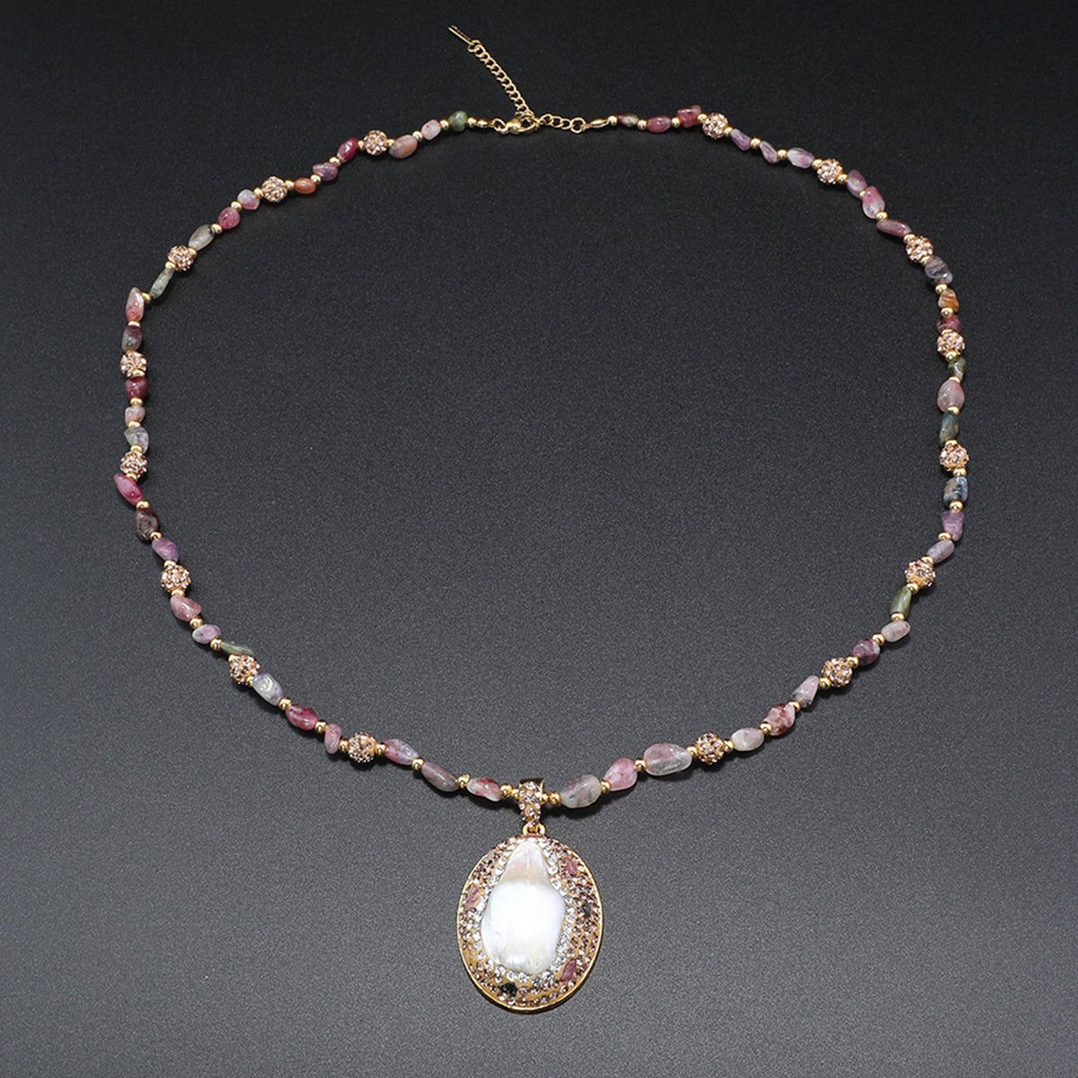 Fashion colored gemstone necklace