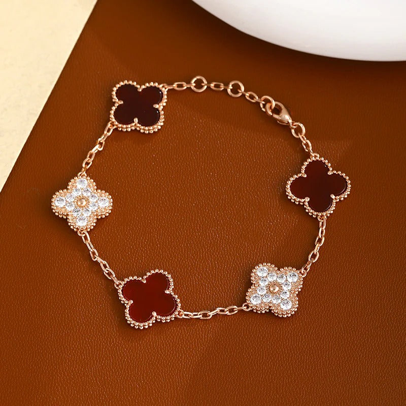 Rhombus four-leaf clover hollow bracelet