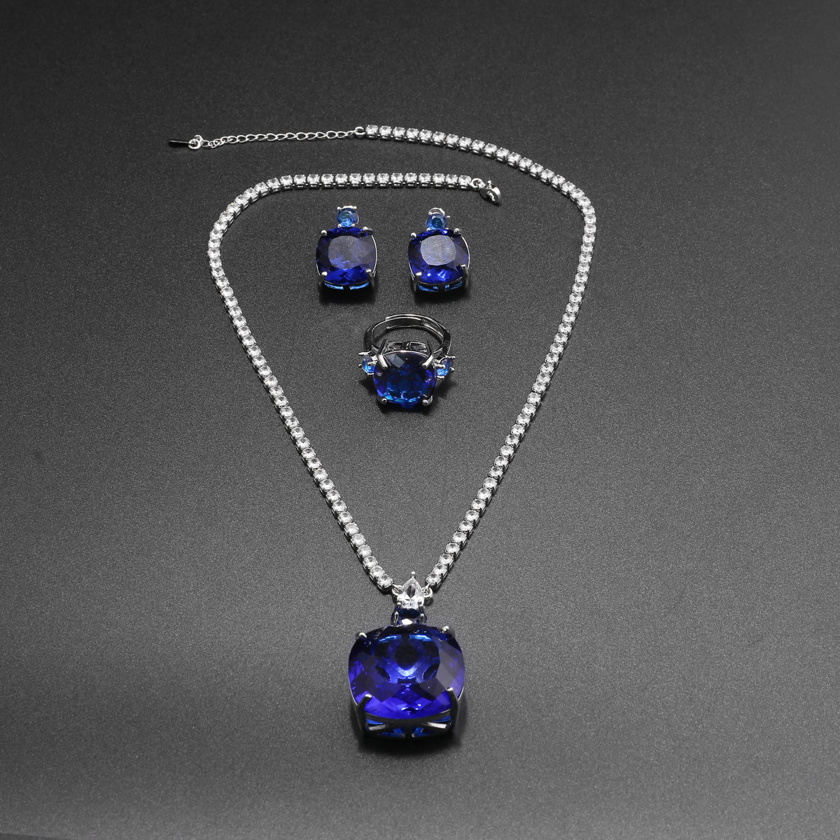 Parure de luxe Diamant Rubis