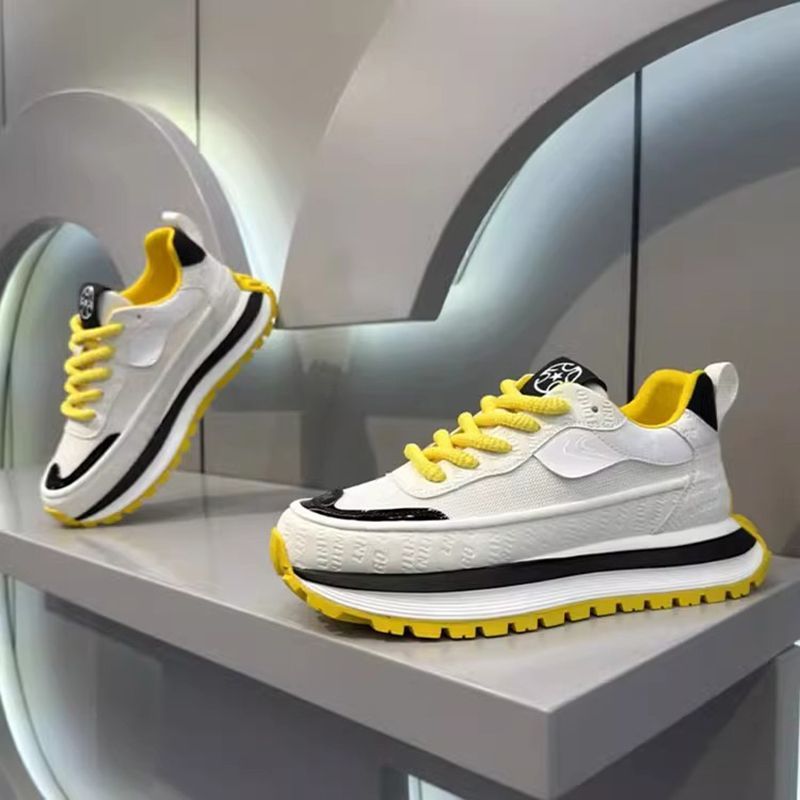 Summer mesh lightweight heightening casual sneakers Running shoes and sports shoes for men