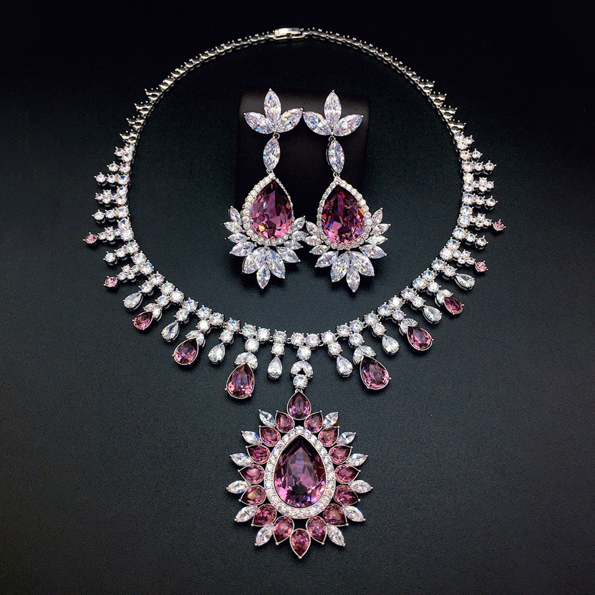 Luxury Royal Sapphire Blue Crystal Jewelry Set – Statement Necklace & Earrings