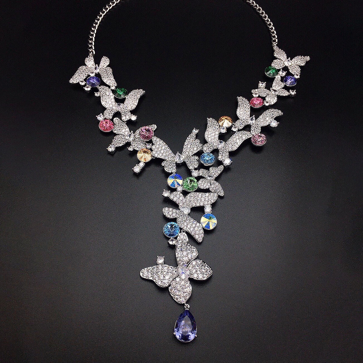 Collier élégant pendentif papillon en cristal – Bijoux de mode de luxe