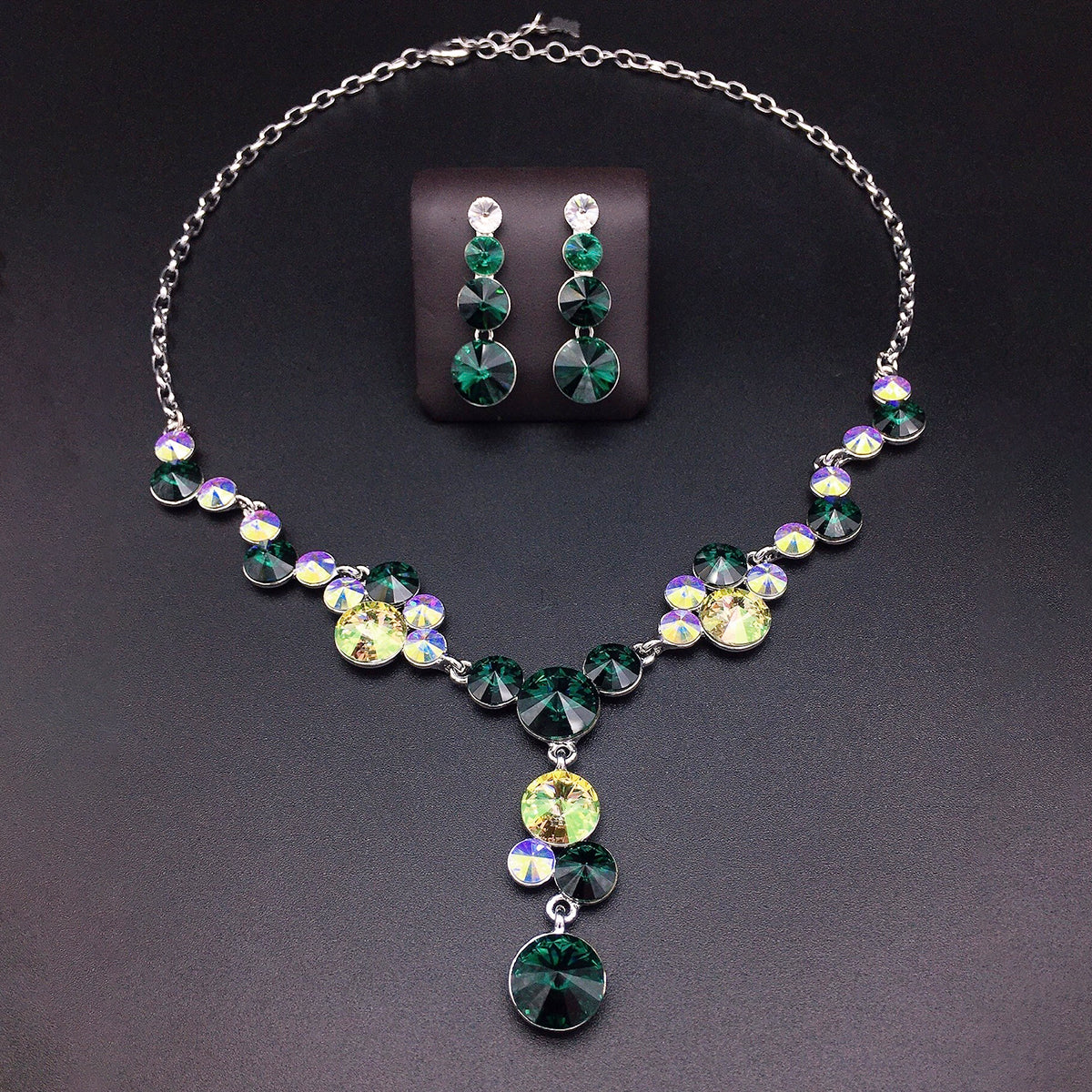 Luxury Sapphire Blue Crystal Pendant Necklace Set – Elegant Jewelry