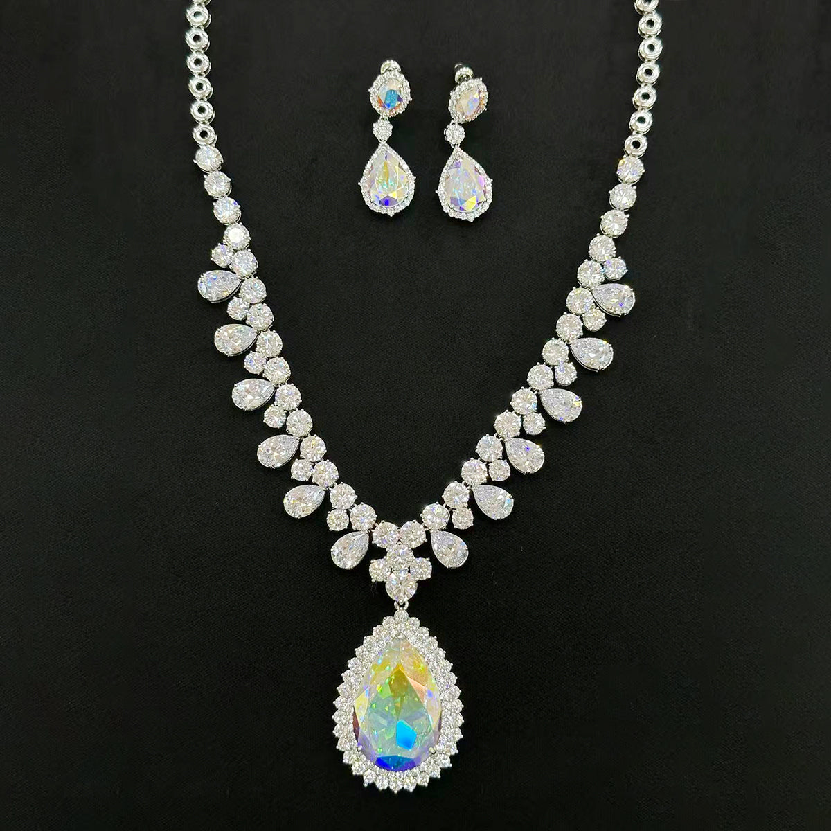 Luxury Purple Teardrop Crystal Necklace and Earrings Jewelry Set