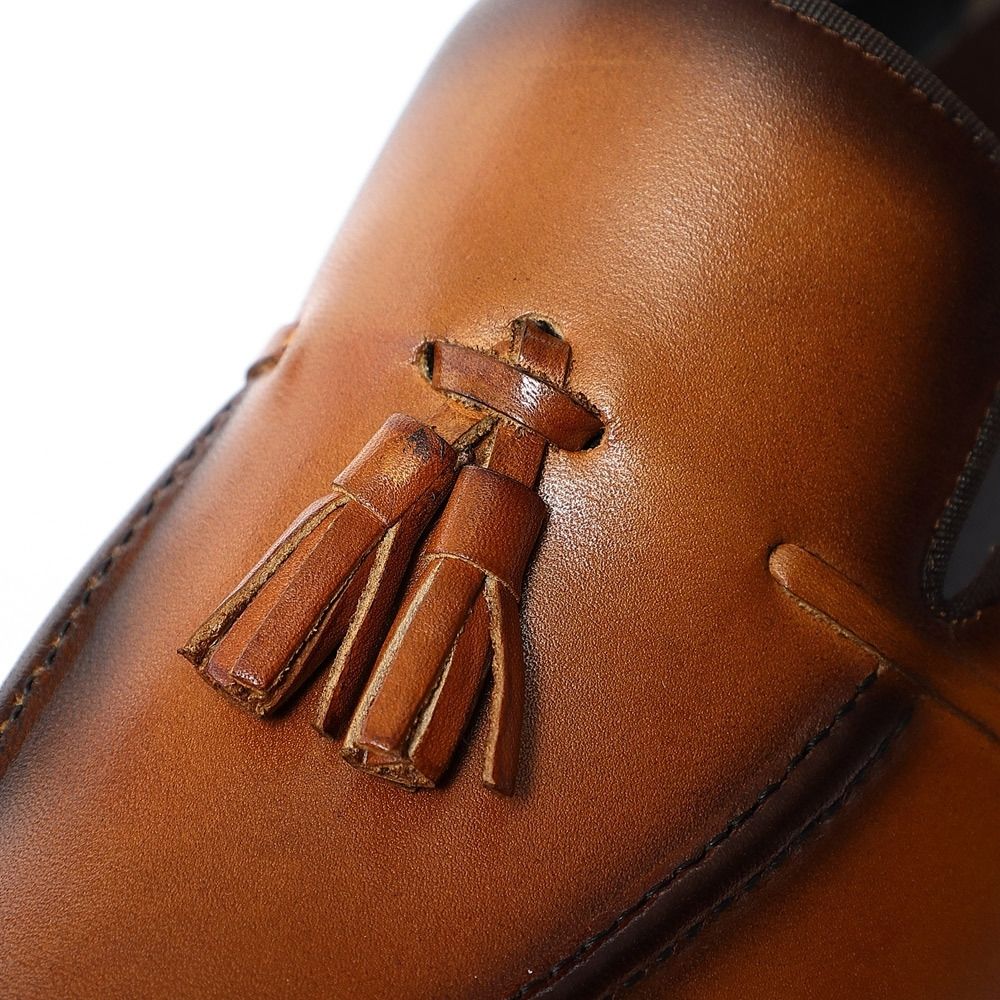 Classic polished tassel loafers men's casual leather shoes