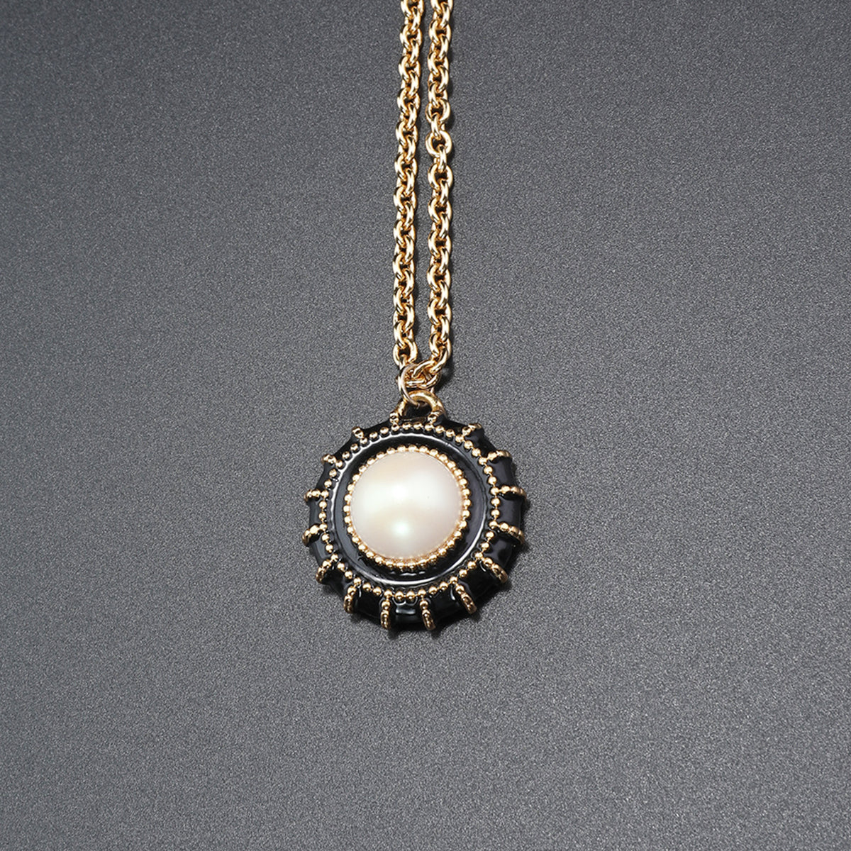 Black Shell Gemstone Necklace