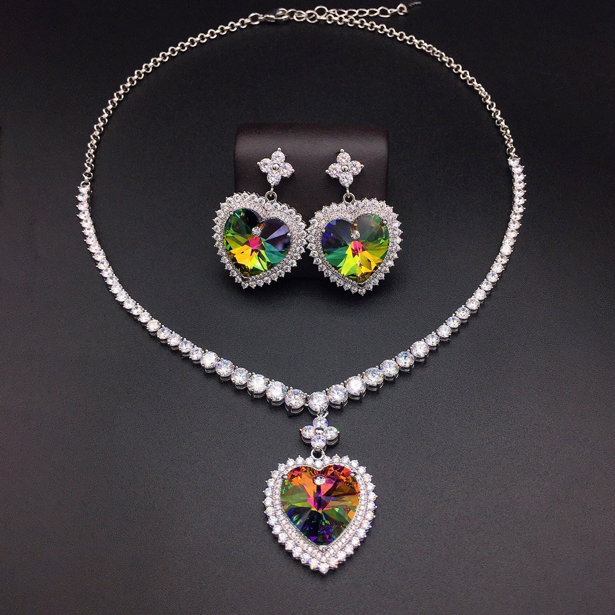 Luxury Aurora Heart Crystal Pendant Necklace Set