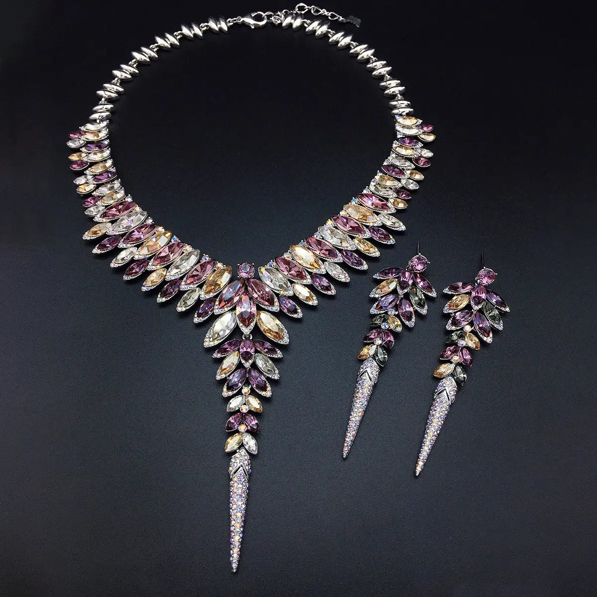 Parure de luxe en cristal marquise bleu – Collier élégant et longues boucles d'oreilles