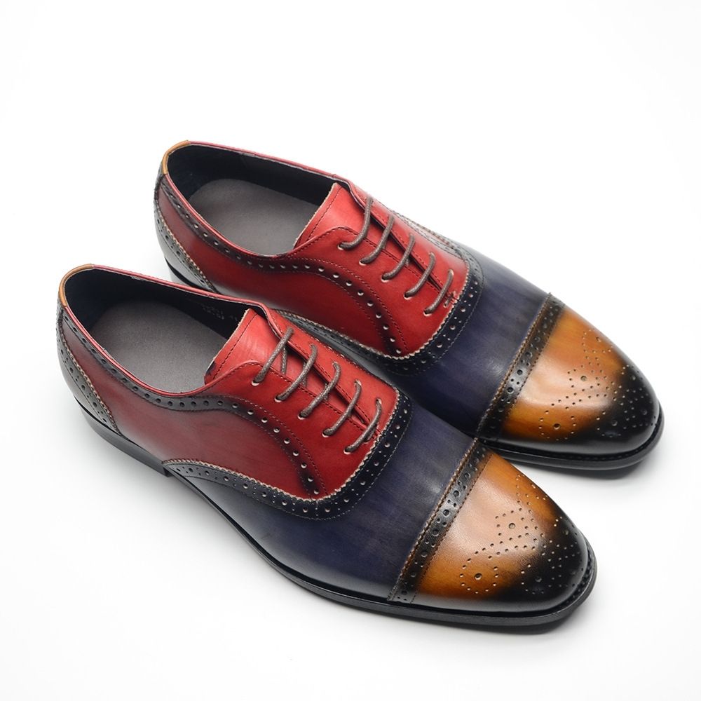 Color matching engraved Brock leather shoes men's business dress loafers