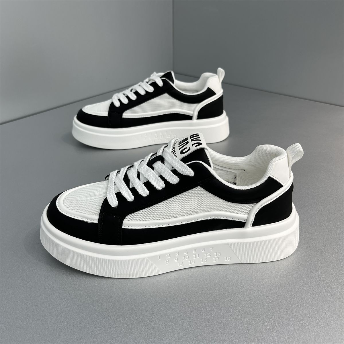 Summer comfortable and lightweight flat casual shoes Running shoes and sports shoes for men sneakers